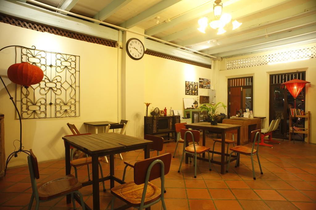 Luang Poj Boutique Hostel Ranong Kültér fotó